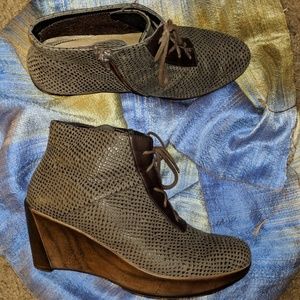 Naot wedge booties size 38 / size 8